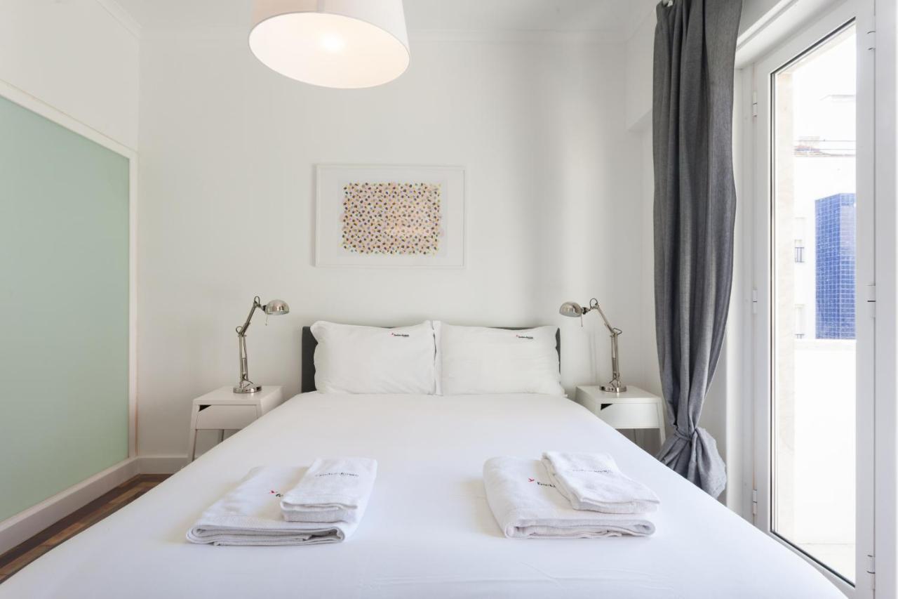Flh Graca Charming Flat With Balcony Apartman Lisboa Kültér fotó